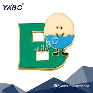 B001